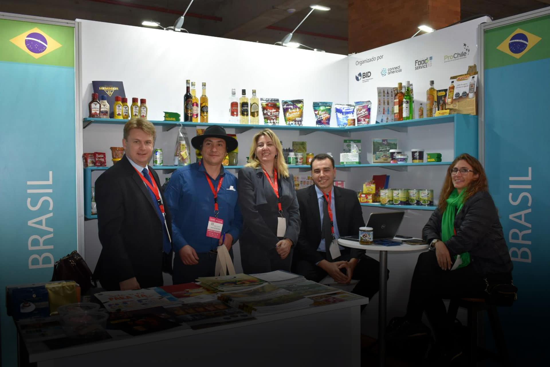 English-Spanish-Portuguese consecutive interpretation for business round tables. Client: Chilean Ministry of Foreign Affairs / Pro Chile — 2017 ENEXPRO Fair.